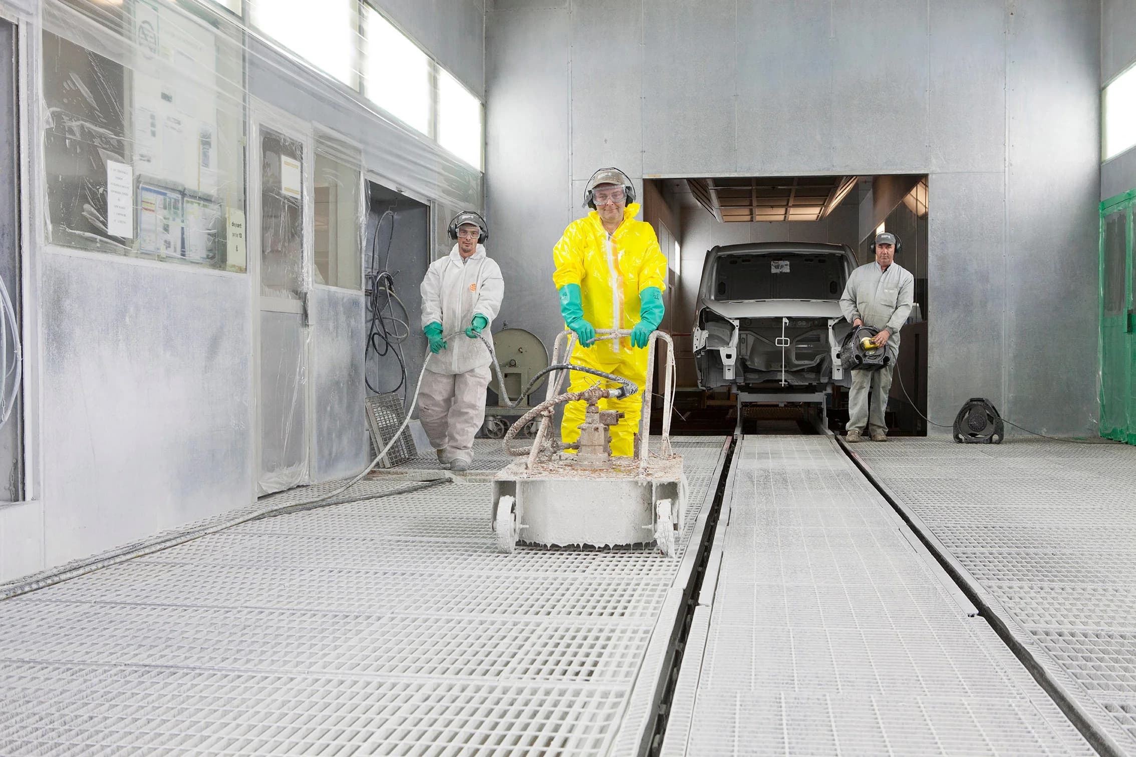 Nettoyage spécialisé en environnement industriel — imagerie opérationnelle générique.